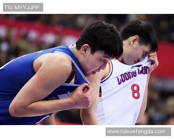 CBA直播山东队对阵被控球队精彩对决全程回顾与分析